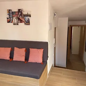https://casa-ferrers-piso-5-precioso-atico-con-terraza.catalonia-hotels.com